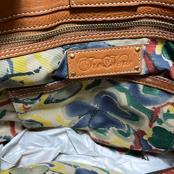 NWOT TRE VERO shoulder bag. - Picture 6 of 9